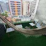 APARTAMENTO INTEIRO - 02 QUARTOS - Ponta Verde